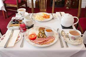 Lincoln House Hotel