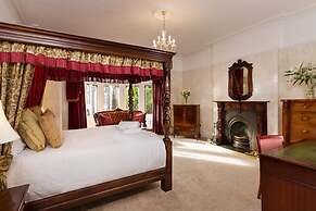 Lincoln House Hotel