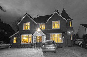 Gatwick Turret Guest House