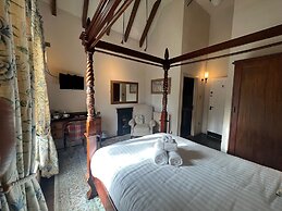 The Peak Hotel