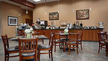 Best Western Plus Chateau Inn Sylvan Lake