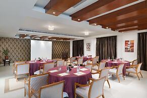Al Hail Waves Hotel Managed By Centara