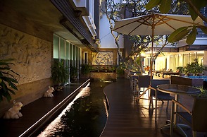 Suvarnabhumi Suite