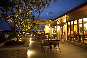 Suvarnabhumi Suite