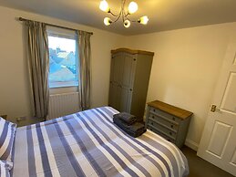 Whitehouse Guest House
