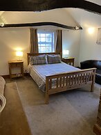 Whitehouse Guest House