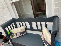 Whitehouse Guest House
