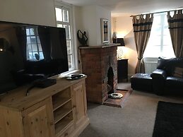Whitehouse Guest House