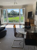 Whitehouse Guest House