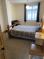 Whitehouse Guest House