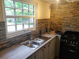 Whitehouse Guest House