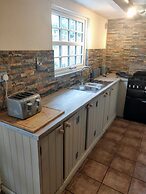 Whitehouse Guest House