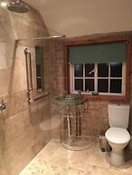Whitehouse Guest House