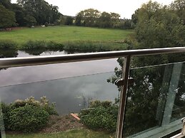 Whitehouse Guest House