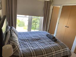 Whitehouse Guest House