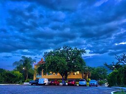 Hotel Antiguo Fortin