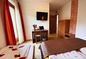 Guesthouse Mesec Zaplana