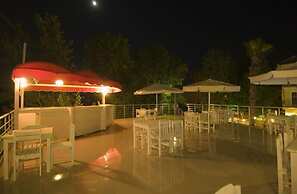 Sevi Classic Hotel