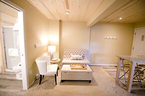 Crystal Springs Lodge