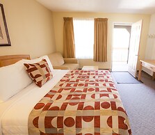 Crystal Springs Lodge
