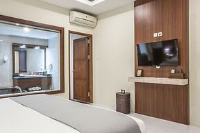 Hotel Ombak Sunset