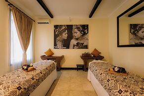 Hotel Ombak Sunset