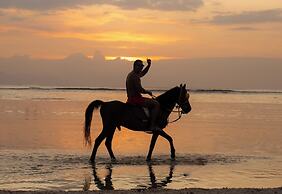 Hotel Ombak Sunset