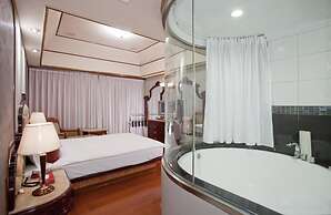 Charming City Sungshan Hotel