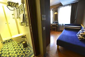 Merial Hotel