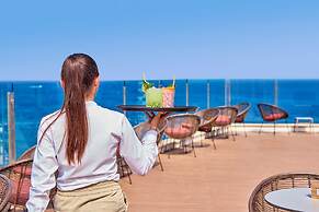 Universal Hotel Perla