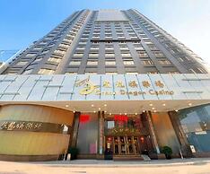 Grand Dragon Hotel