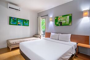 Spazzio Bali Hotel