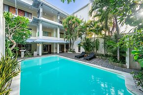 Spazzio Bali Hotel
