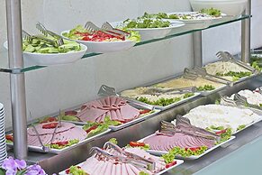 Azade Suites