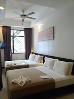 One Crescent Place