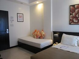 One Crescent Place