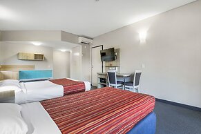 Kingfisher Bay Resort