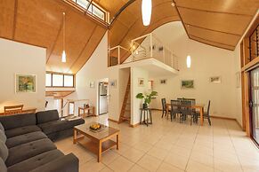 Kingfisher Bay Resort