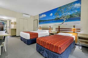Kingfisher Bay Resort