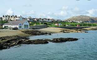 The Boathouse Hotel