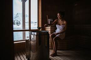 Nyvågar Rorbuhotell  - by Classic Norway Hotels