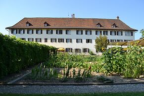 Kloster Dornach