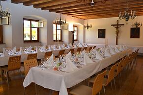 Kloster Dornach