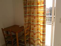 Fania Apartments