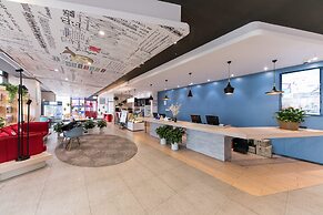 ibis Shanghai Chengshan Road Hotel