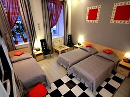 Art-House Rooms