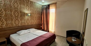 Deluxe Hotel Yerevan