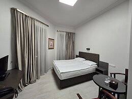 Deluxe Hotel Yerevan