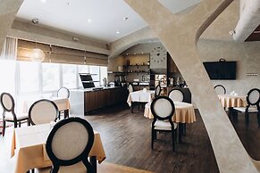Avanta Hotel