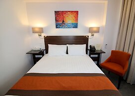 Avanta Hotel